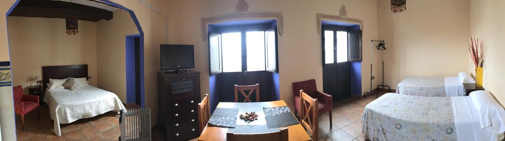 Apartamentos Victoria Bujalance Екстериор снимка