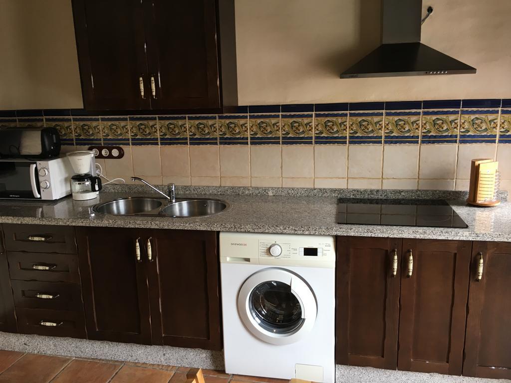 Apartamentos Victoria Bujalance Екстериор снимка