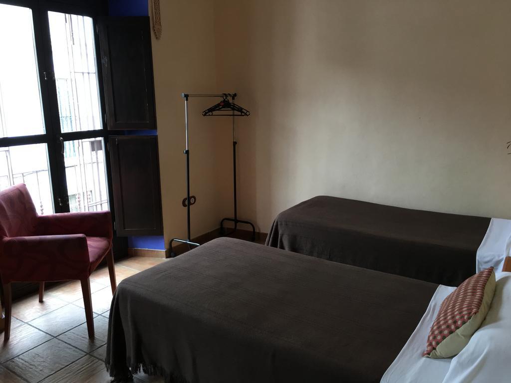 Apartamentos Victoria Bujalance Екстериор снимка